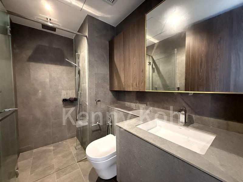 4 Bed Condo for Rent in  Midtown Modern - Image 12