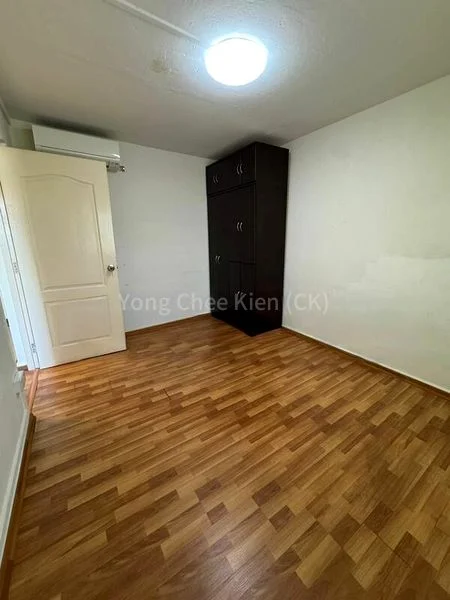 3 Room (3I) HDB for Rent in  20 Chai Chee Road - Image 5
