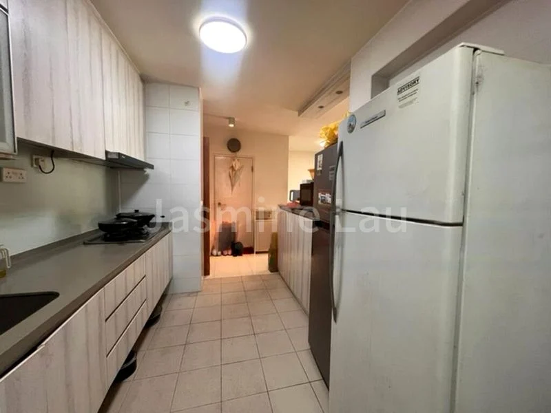 4 Room (4A) HDB for Sale in  121B Edgedale Plains - Image 3