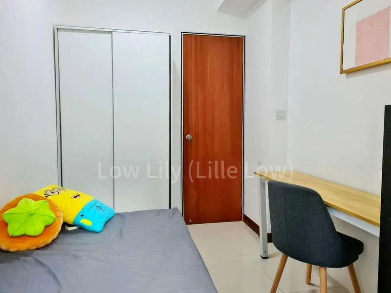 Room (Condo) for Rent in  The Sail @ Marina Bay - Image 2