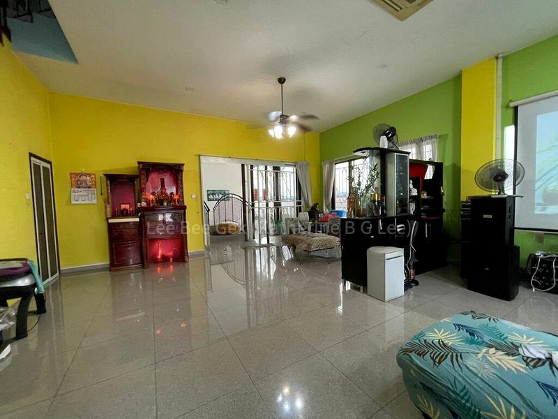 6 Bed Semi-Detached House (Landed) for Sale in  Fern View - Image 9