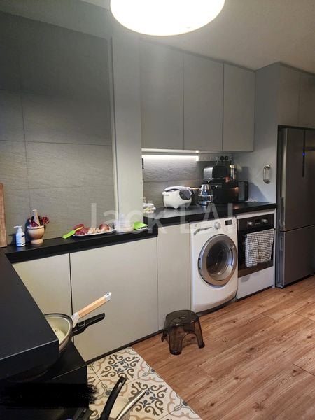 Common Room (HDB) for Rent in  709 Bedok Reservoir Road - Image 6