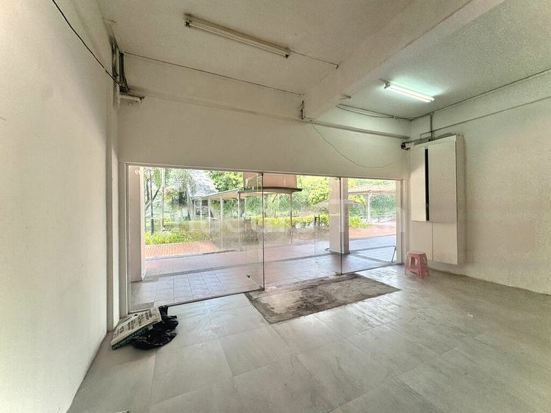 Shop / Shophouse for Rent: 352 Clementi Avenue 2 - Image 4
