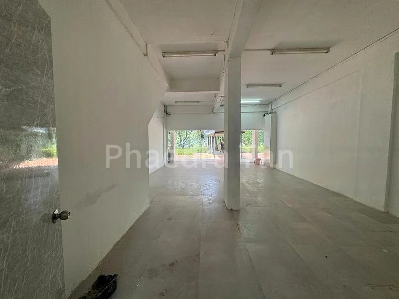 Shop / Shophouse for Rent: 352 Clementi Avenue 2 - Image 2