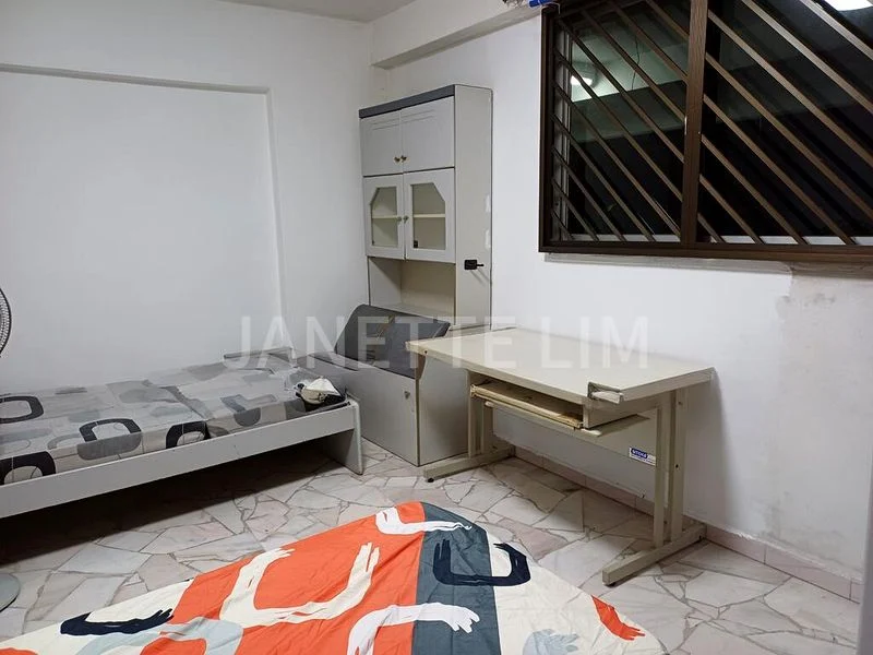 4 Room (4A) HDB for Rent in  214 Petir Road - Image 2