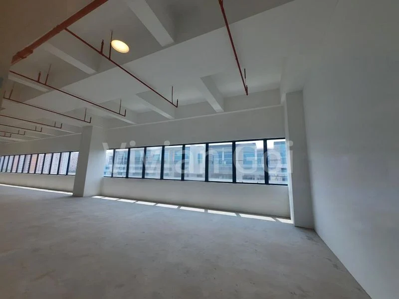 Light Industrial (B1) for Rent: 401 Commonwealth Drive - Image 2