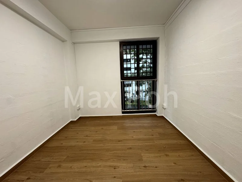 4 Room (4STD) HDB for Sale in  104 Henderson Crescent - Image 10