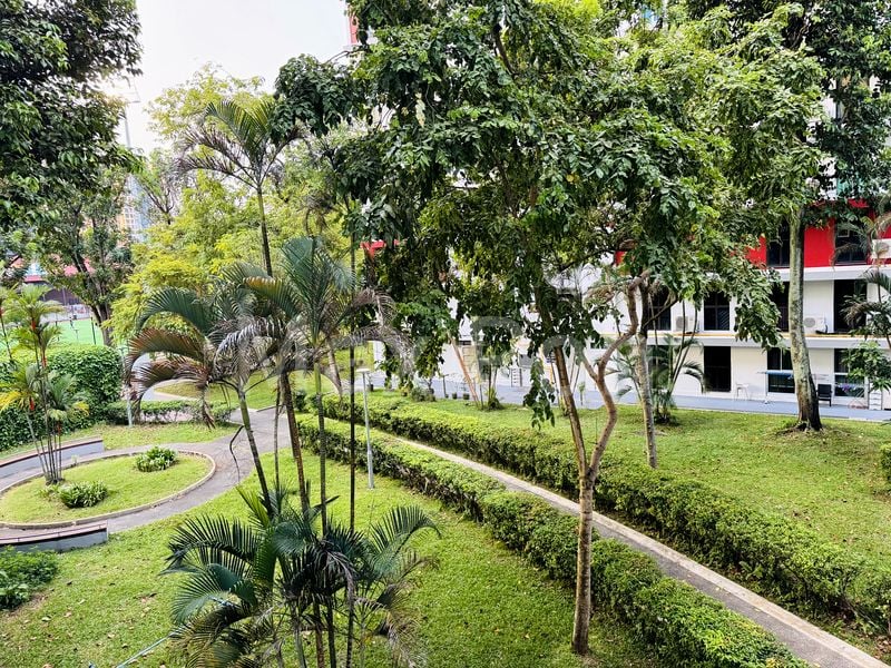 4 Room (4STD) HDB for Sale in  104 Henderson Crescent - Image 5