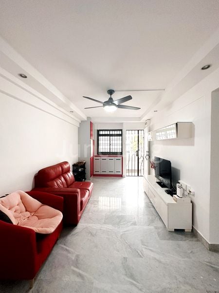 Master Room (HDB) for Rent in 346 Ang Mo Kio Avenue 3 - Image 1