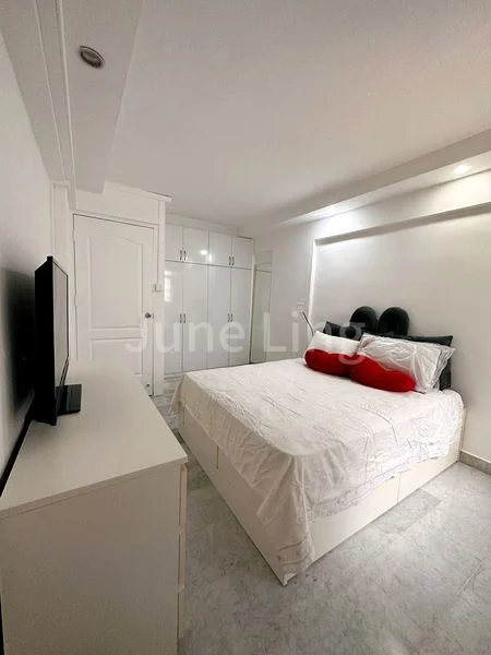 Master Room (HDB) for Rent in 346 Ang Mo Kio Avenue 3 - Image 13