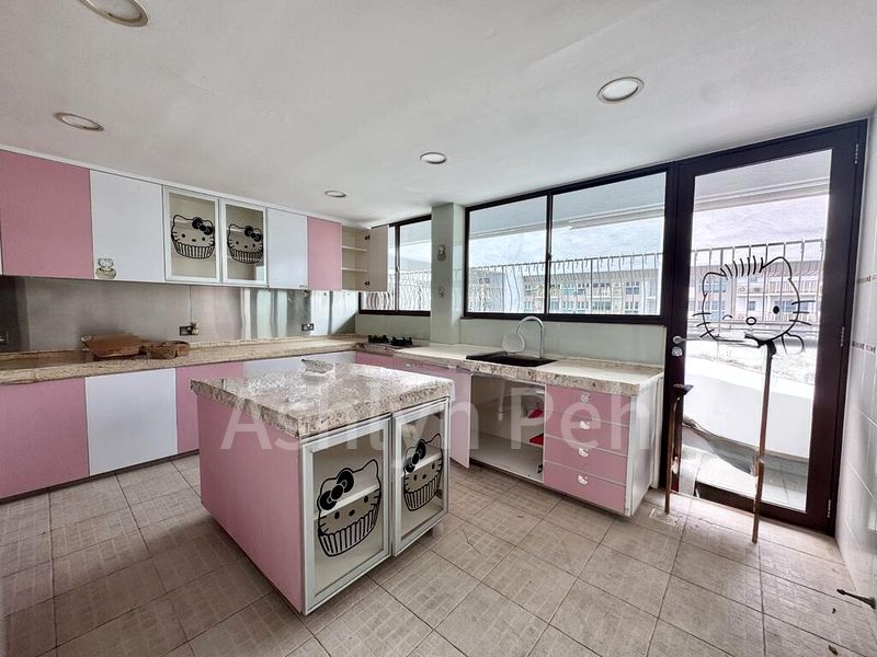 6 Bed Condo for Sale in Bedok Court - Image 9