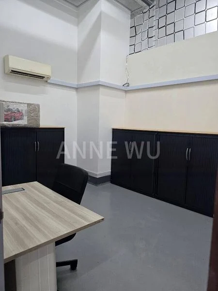 Light Industrial (B1) for Rent: Nordcom II - Image 12