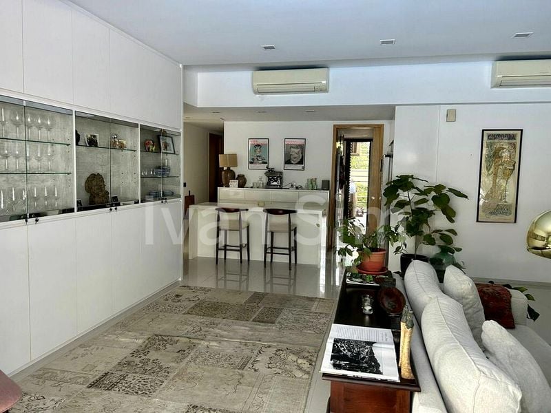 4 Bed Condo for Rent in  Elliot At The East Coast - Image 12