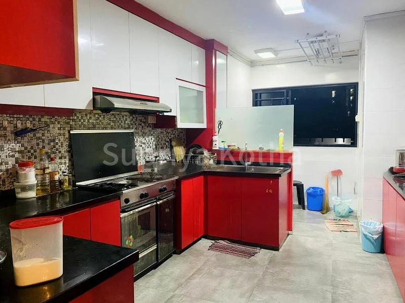 5 Room (5A) HDB for Rent in  312 Jurong East Street 32 - Image 5