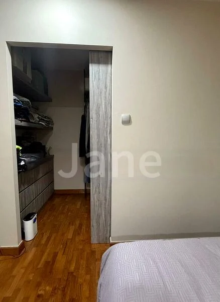 4 Bed Semi-Detached House (Landed) for Sale in Burgundy Hill - Image 7