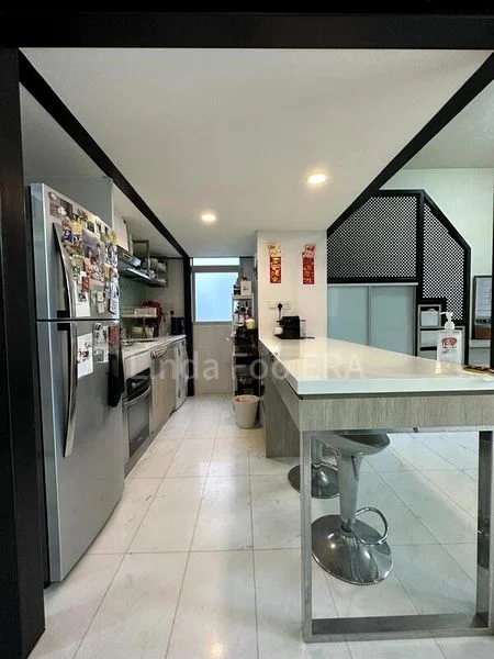 Room (Condo) for Rent in  The Greenwich - Image 2