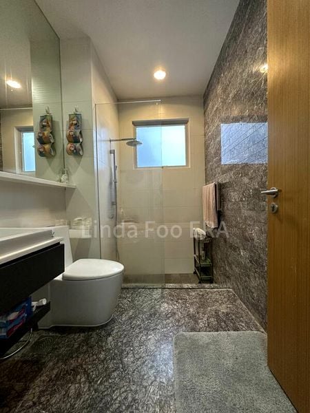 Room (Condo) for Rent in  The Greenwich - Image 7