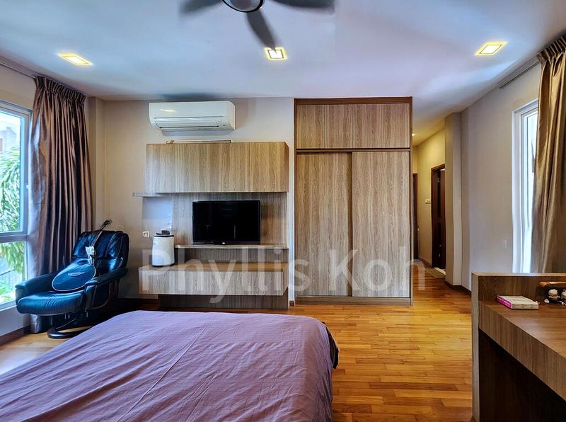 6 Bed Semi-Detached House (Landed) for Sale in  Bukit Loyang Estate - Image 4