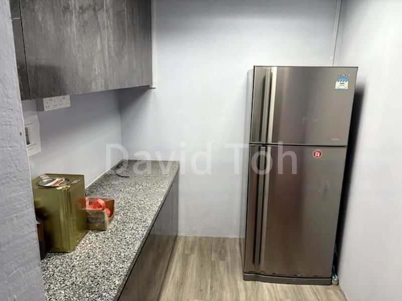 Office for Rent: Bright, Fitted Office at Raffles Place - Image 2