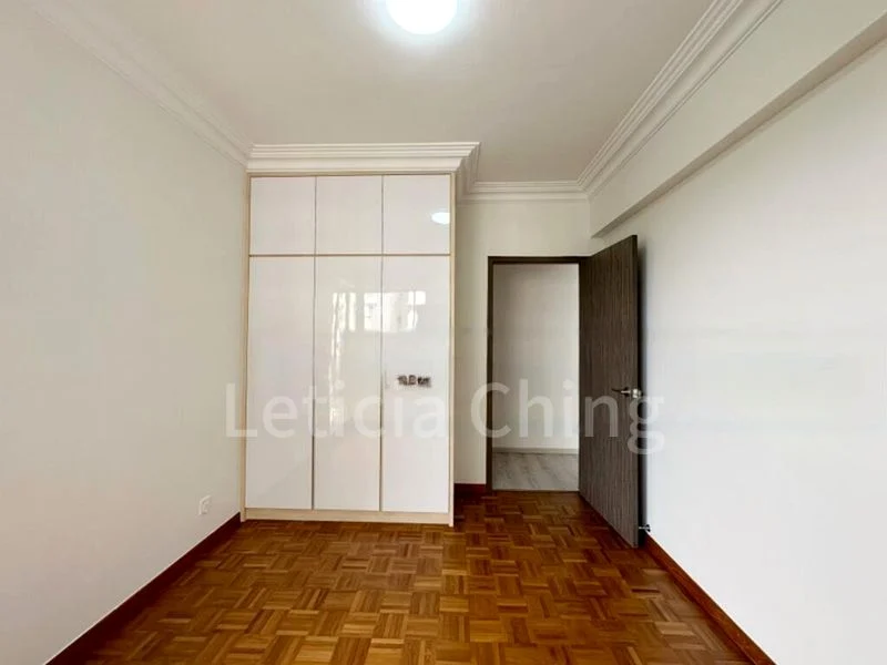 2 Bed Condo for Sale in  Bullion Park - Image 6