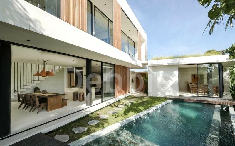 10 Bed Bungalow (Landed) for Sale in Bukit Tunggal Road - Image 1