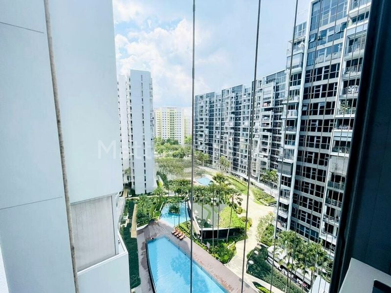 3 Bed Executive Condo for Sale in  Prive - Image 2