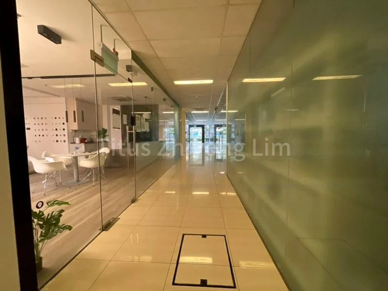 Other Retail for Sale: The Mezzo - Image 5