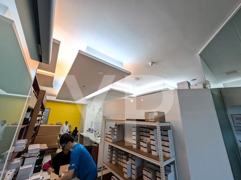 Light Industrial (B1) for Rent: One Pemimpin - Image 5