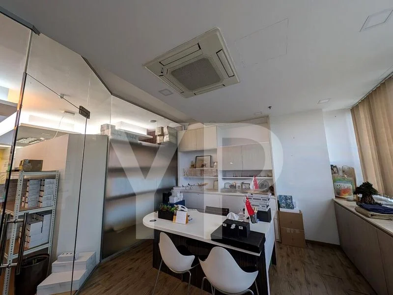 Light Industrial (B1) for Rent: One Pemimpin - Image 17