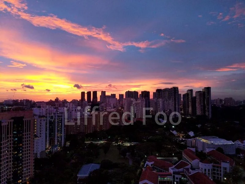 2 Bed Condo for Rent in  The Crest - Image 4