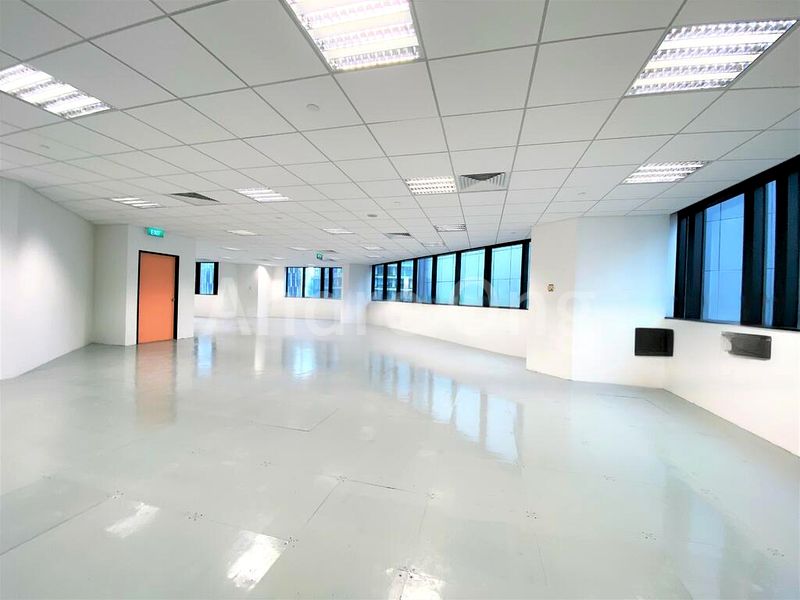 Office for Rent: Republic Plaza - Image 4