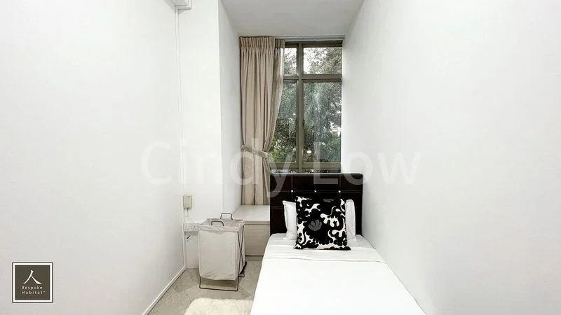 6 Bed Condo for Rent in  The Sterling - Image 1