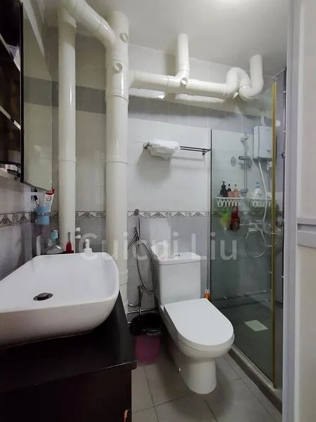 4 Room (4I) HDB for Rent in  657B Jurong West Street 65 - Image 2