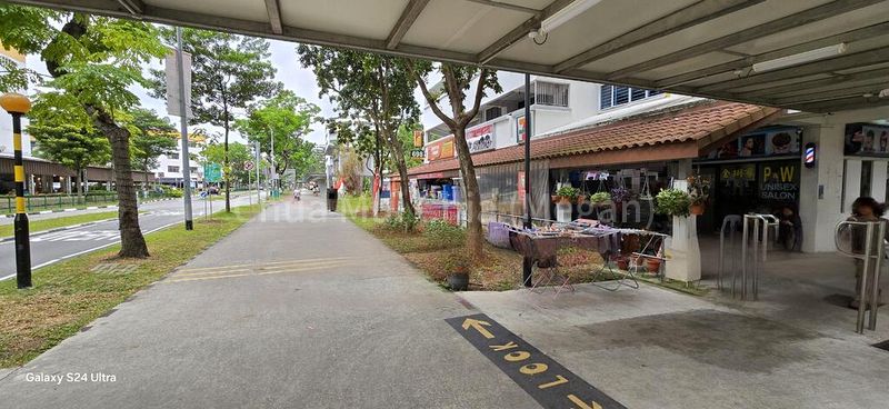 Shop / Shophouse for Sale: 698 Hougang Street 61 - Image 2