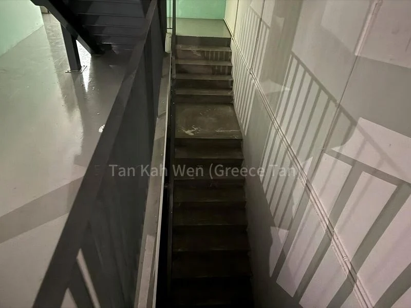 Light Industrial (B1) for Rent: 9 @ Tagore - Image 9