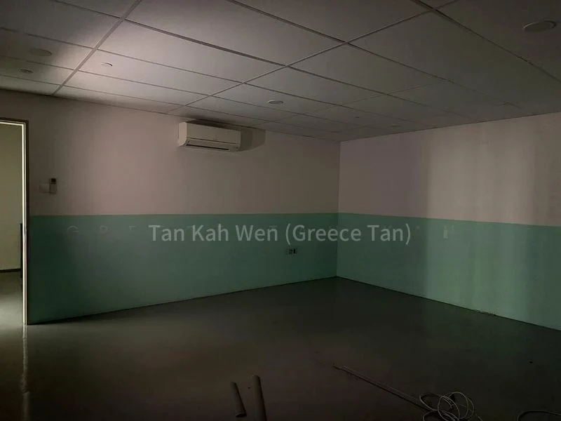 Light Industrial (B1) for Rent: 9 @ Tagore - Image 12