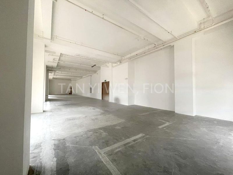 Light Industrial (B1) for Rent: OC @ Pasir Panjang - Image 1