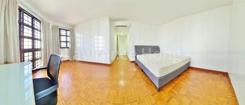 4 Bed Condo for Rent in  Parkway View - Image 4