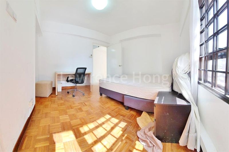 4 Bed Condo for Rent in  Parkway View - Image 11