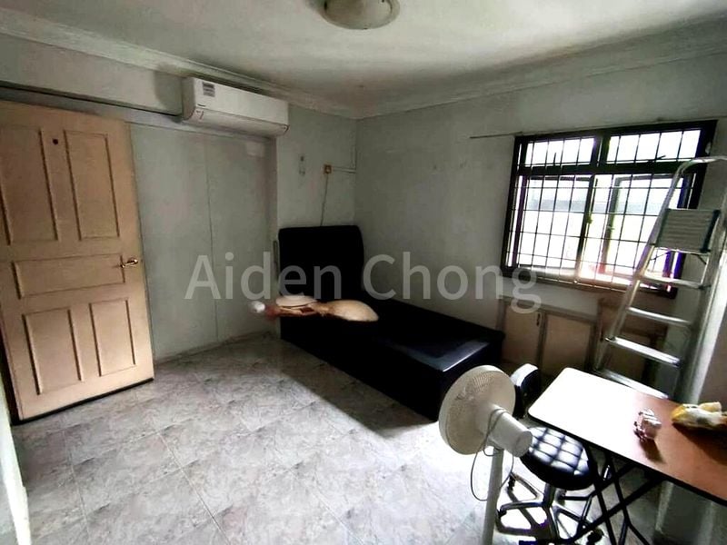 Common Room (HDB) for Rent in  724 Woodlands Avenue 6 - Image 4
