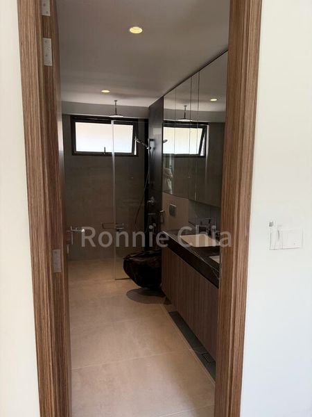 7 Bed Terraced House (Landed) for Sale in  St Nicholas View - Image 4