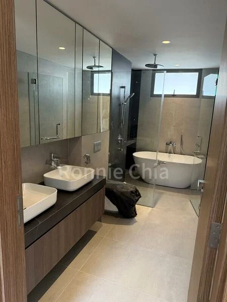 7 Bed Terraced House (Landed) for Sale in  St Nicholas View - Image 9