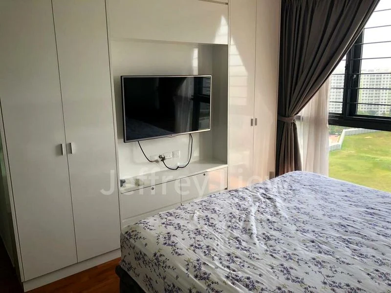 2 Bed Executive Condo for Sale in  Esparina Residences - Image 3