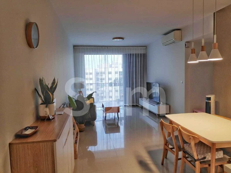 3 Bed Executive Condo for Rent in  Prive - Image 2