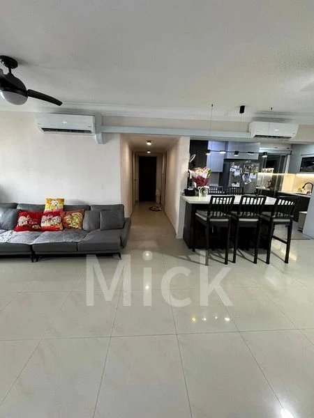 Executive HDB for Sale in  290B Bukit Batok Street 24 - Image 12
