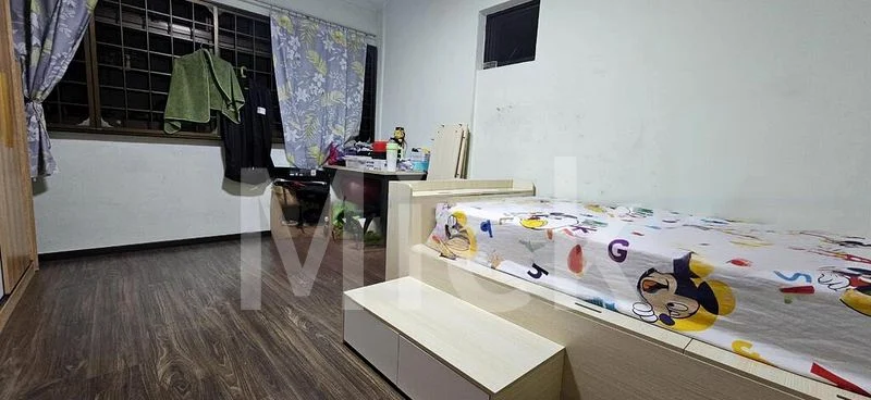 Executive HDB for Sale in  290B Bukit Batok Street 24 - Image 16