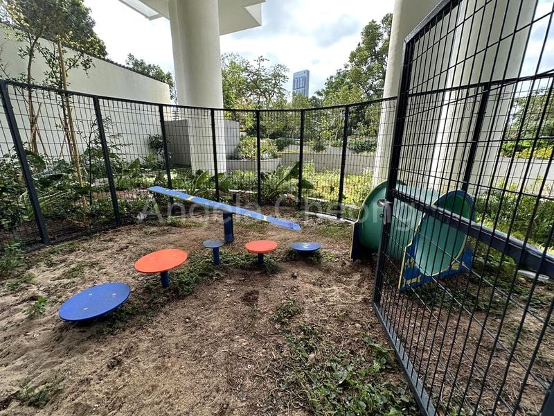 2 Bed Condo for Sale in  One Pearl Bank - Image 10