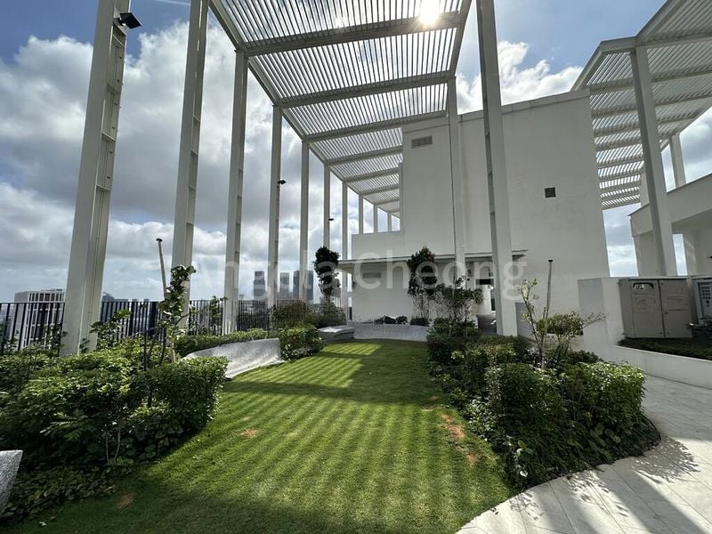 2 Bed Condo for Sale in  One Pearl Bank - Image 2