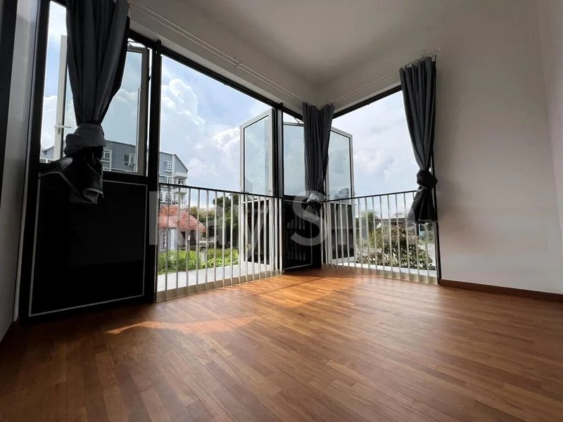 3 Bed Condo for Sale in The Verandah Residences - Image 6
