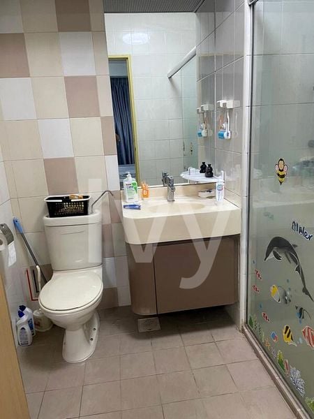 4 Room (4STD) HDB for Sale in  305A Punggol Road - Image 7